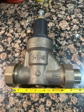 Watts 1 1/4" LFN45B  Water Pressure Reducing Valve Double Union