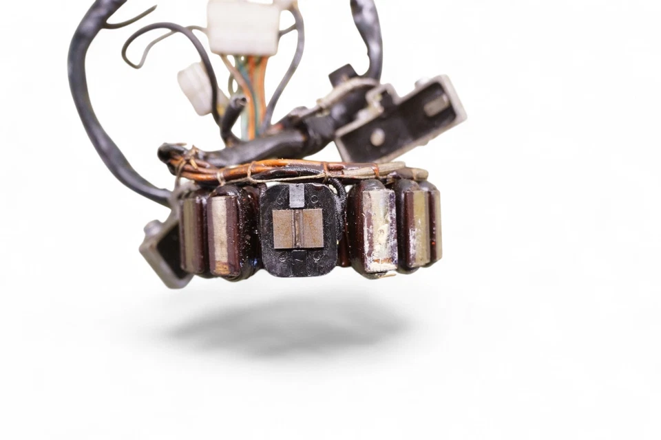 HONDA SILVER WING GL500 OEM ESTATOR H94 *2700A Foto 3 de 4