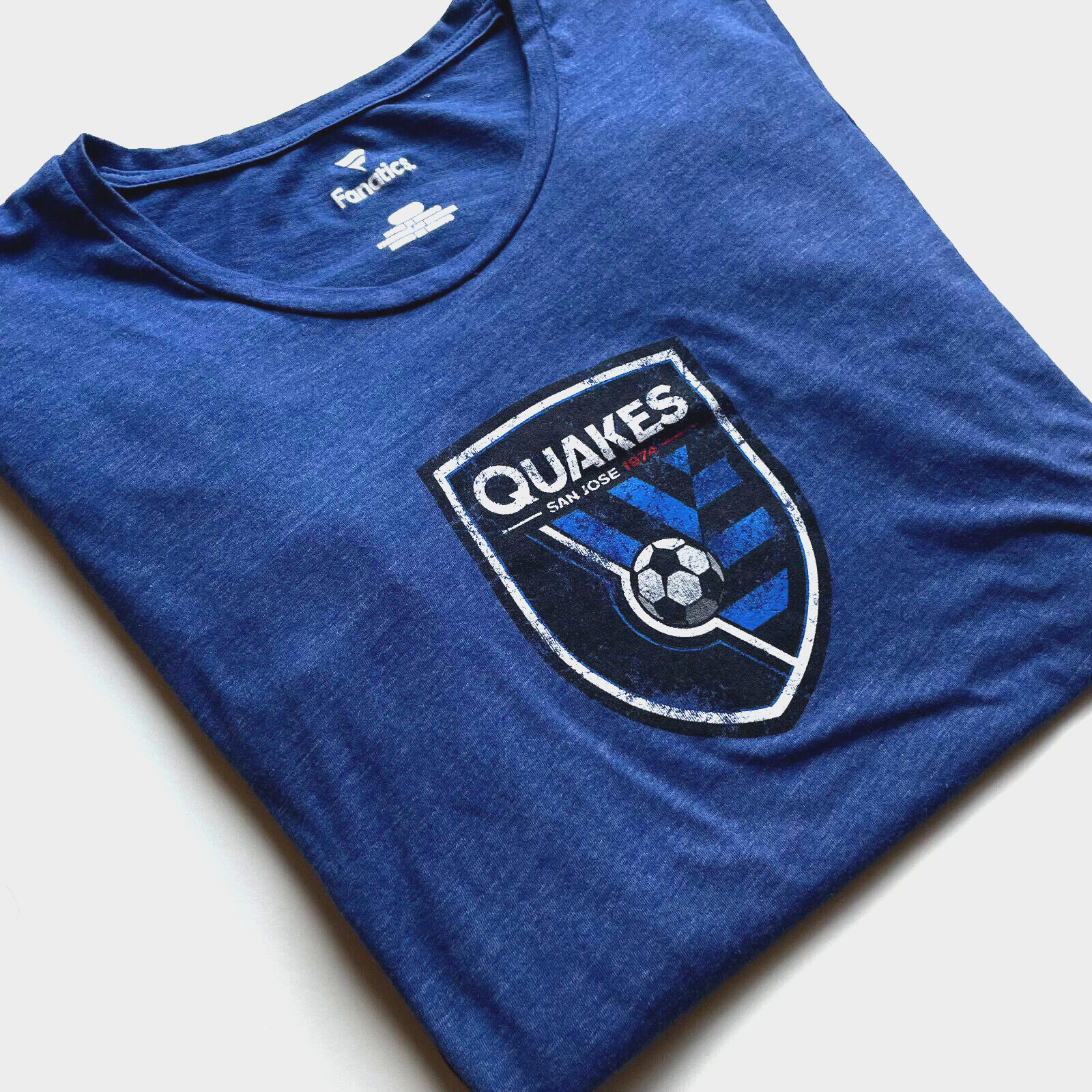San Jose Earthquakes - T Shirt - Womens Medium - Fanatics - MLS Soccer