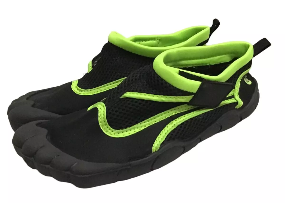 Water shoes hotsell with toes nike