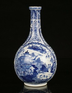 FINE! Antique Chinese Blue and White Porcelain Bottle Vase 18th C QIANLONG QING