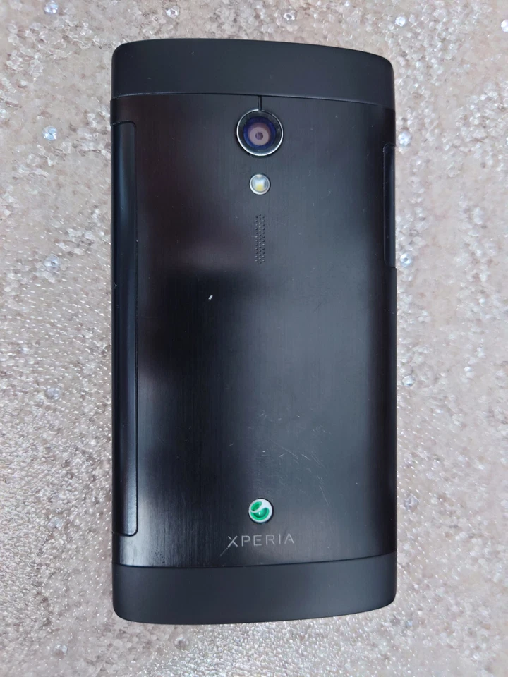 Smartphone Sony Xperia ion LT28at - 16GB - Negro (AT&T) Foto 3 de 4