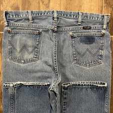 Vintage Made In USA Early 80s Wrangler Light Wash Denim Blue Jeans