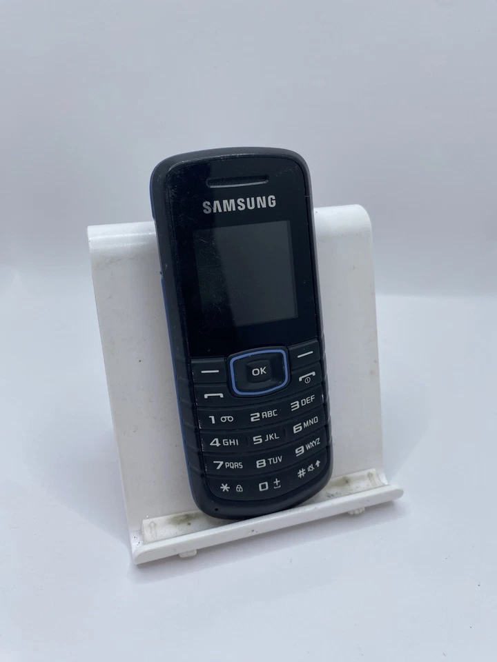 Samsung GT-E1080i - Blue Mobile Phone Fully Working, on O2, photo 2 of 5