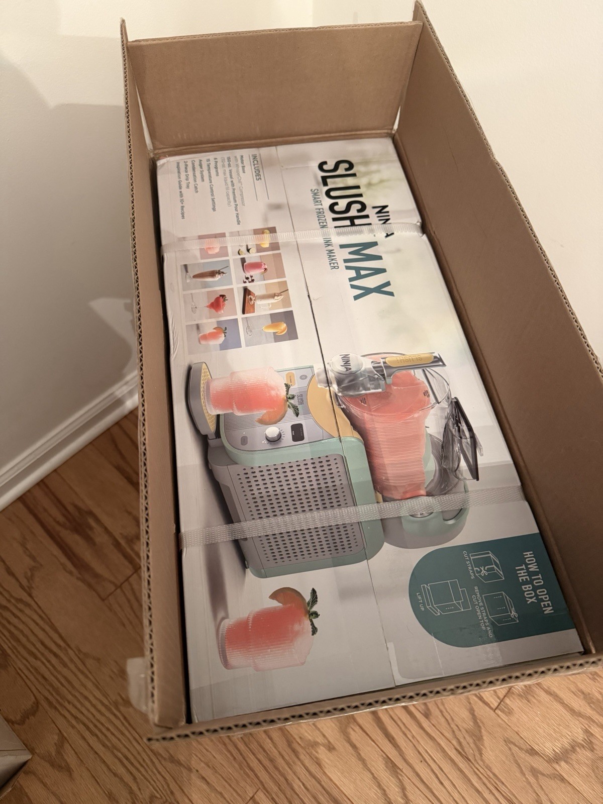 NEW In BOX Ninja - SLUSHi Max Smart Frozen Drink Maker FREE 