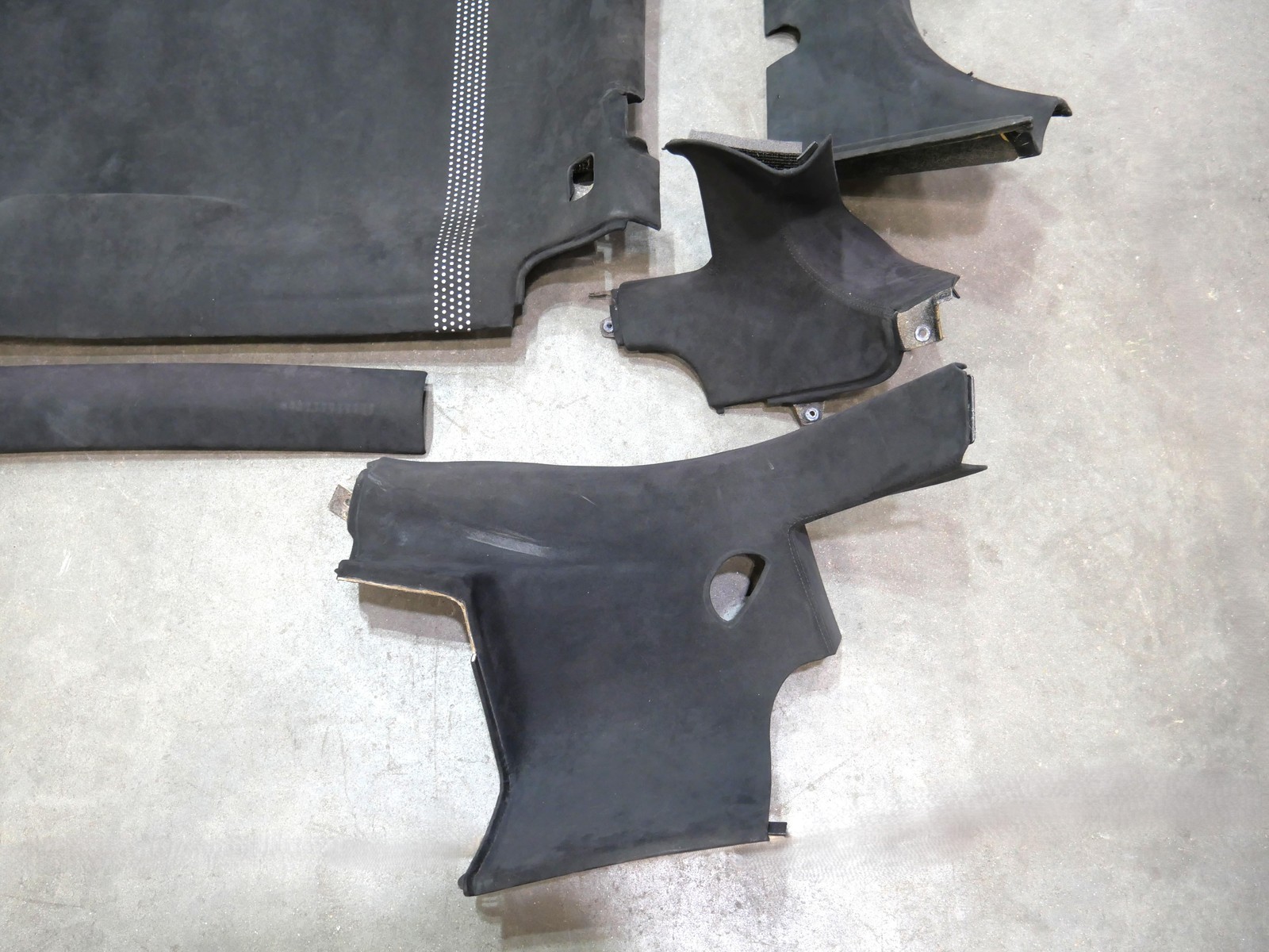 Used Alcantara Interior Dash Headliner 2009-2013 Lamborghini Gallardo LP570 OEM