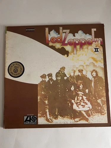 Vintage Led Zeppelin Led Zeppelin II 12" Black Vinyl LP 1969 Rock Gatefold Album
