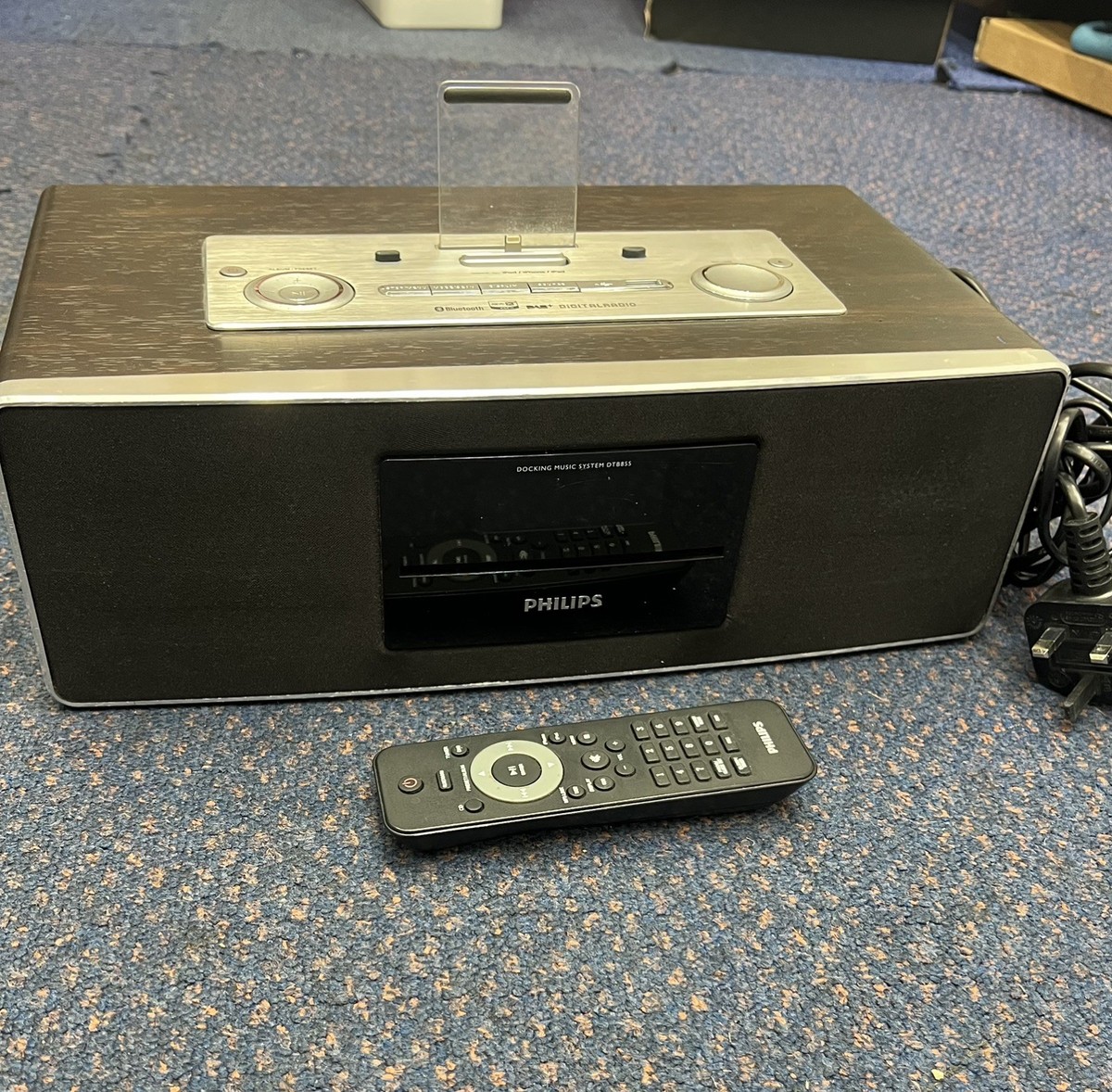 Philips CD, DAB, IPhone Docking, USB charging, Bluetooth Micro