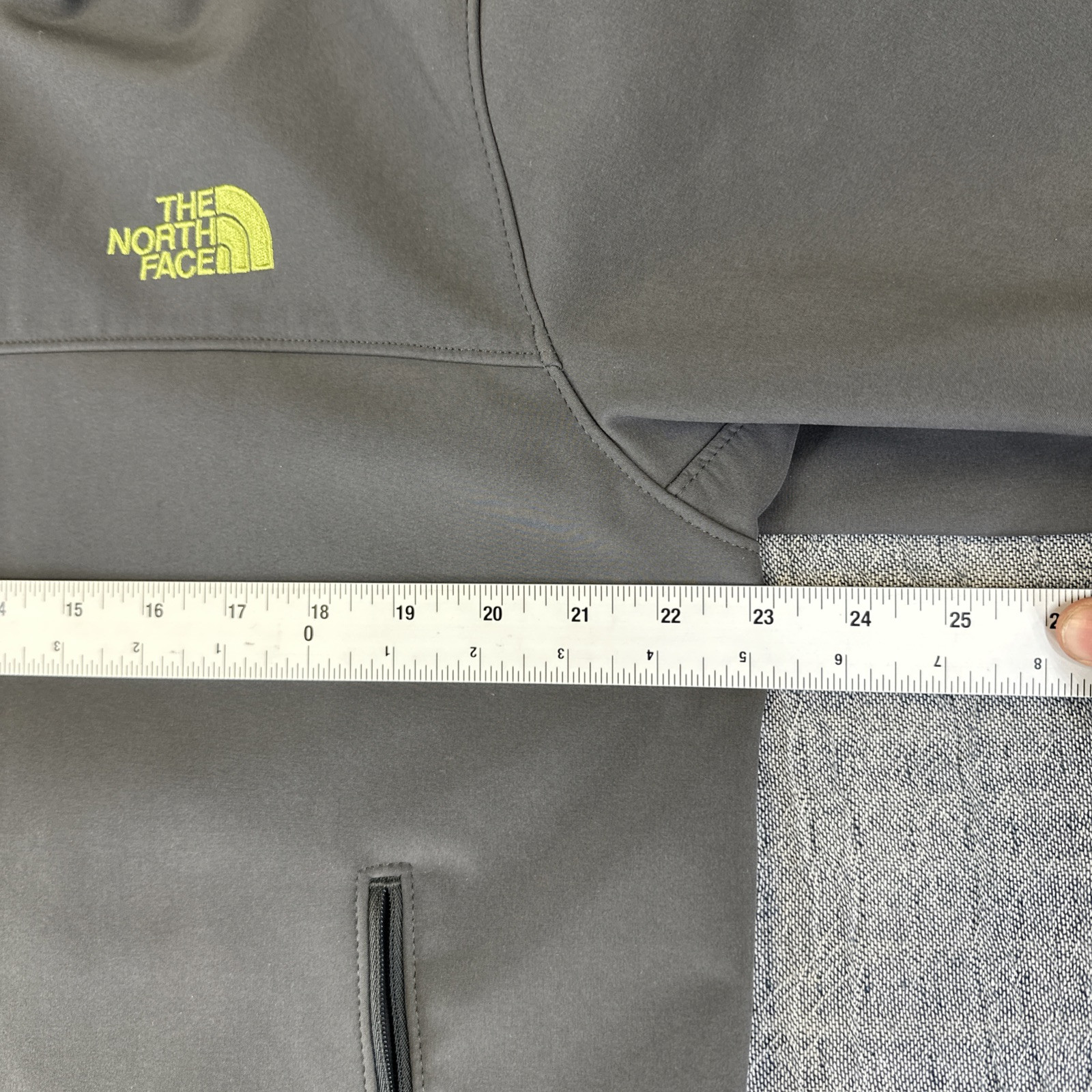 North Face Apex Bionic Softshell Jacket Mens Larg… - image 5