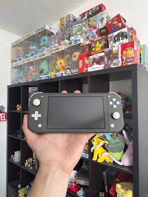 Nintendo Switch Lite Grau Sehr guter Zustand - Blitzversand!