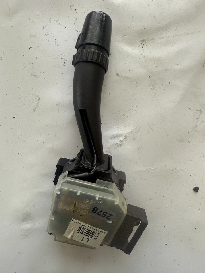 2005-2007 Hyundai Sonata Headlight Turn Signal Switch OEM. 93410-3K000 - Image 4 of 4