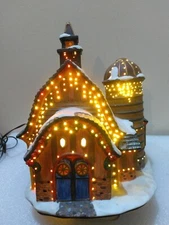 2004 Hofert's Lighted Fiber Optic Barn Christmas Village w/instructions and box