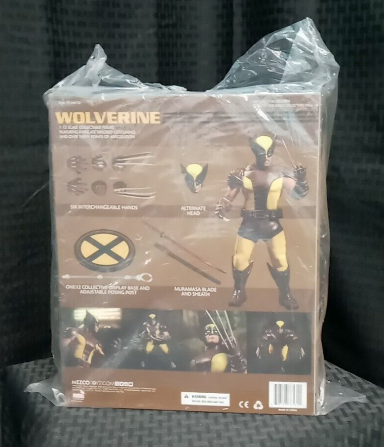 Mezco One: 12 Collective: Marvel Wolverine (Brown & Yellow Mezco One: 12 Collective: Marvel Wolverine (Brown & Yellow