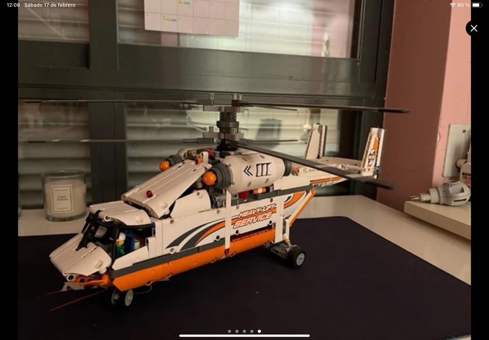 LEGO Technic 42052 Heavy Lift Helicopter, foto 2 de 2