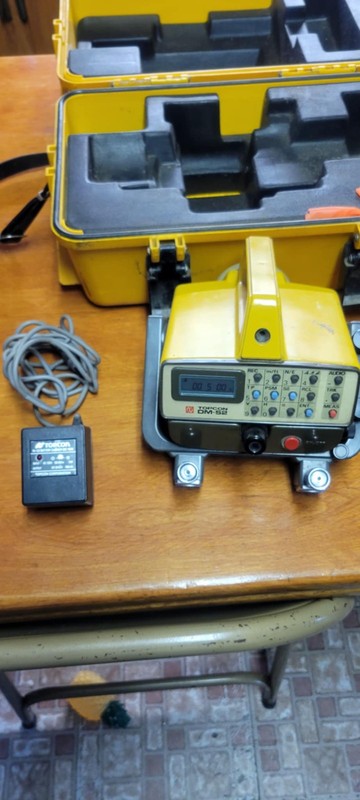TOPCON DM-S2 DISTANCE METER