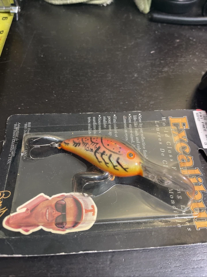 Bomber Bill Dance Excalibur 无脂肪 Shad 2 1/2 英寸 BD5FDCF 小龙虾 全新带盒 罕见 — 第 3/4 张图片