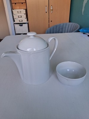 Vintage St Michael Stamford Teekanne & Zuckerdose Set weiß feines Porzellan 2233