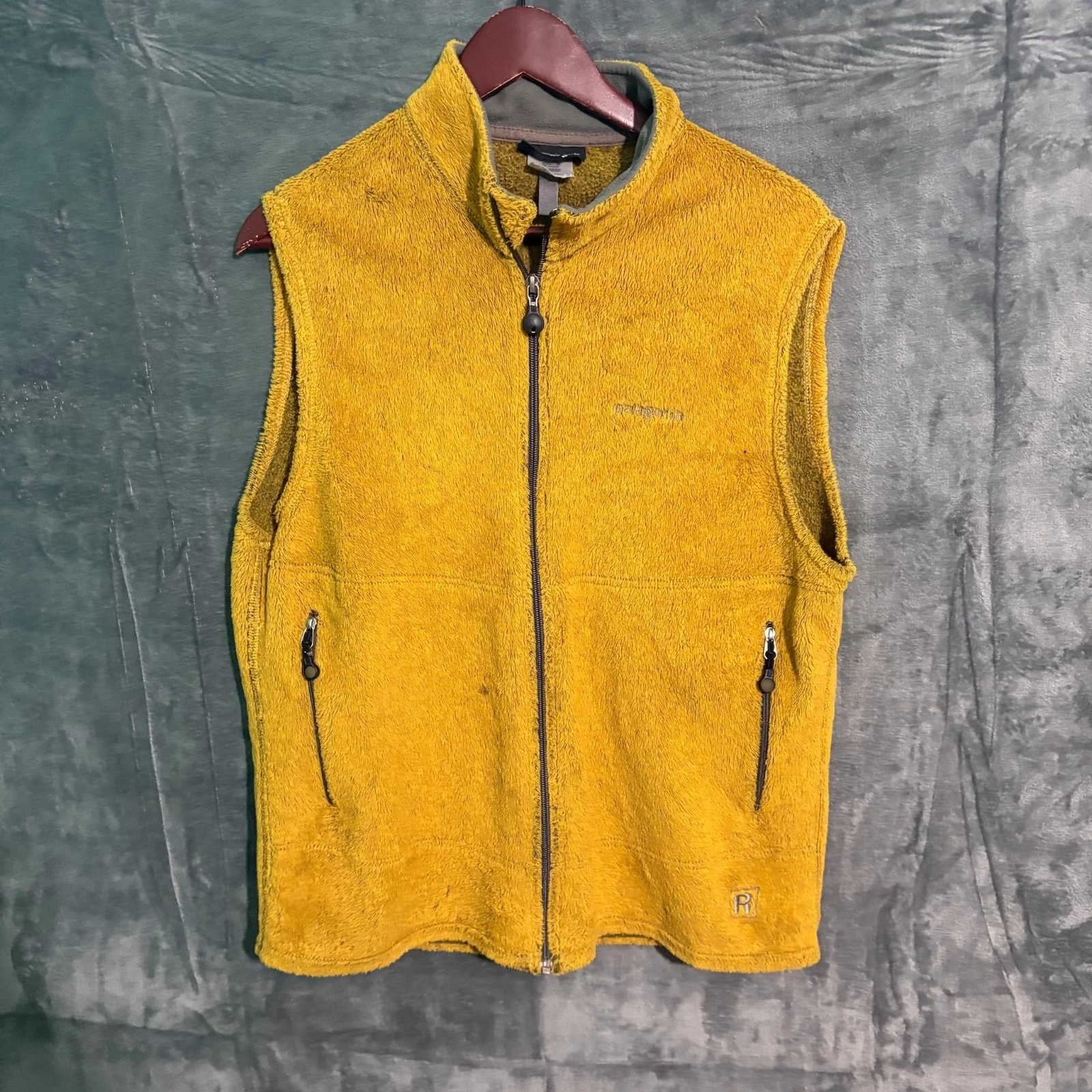 Patagonia Sweater Vest Mens Large Yellow Pockets OutDoor Hiking Y2K
