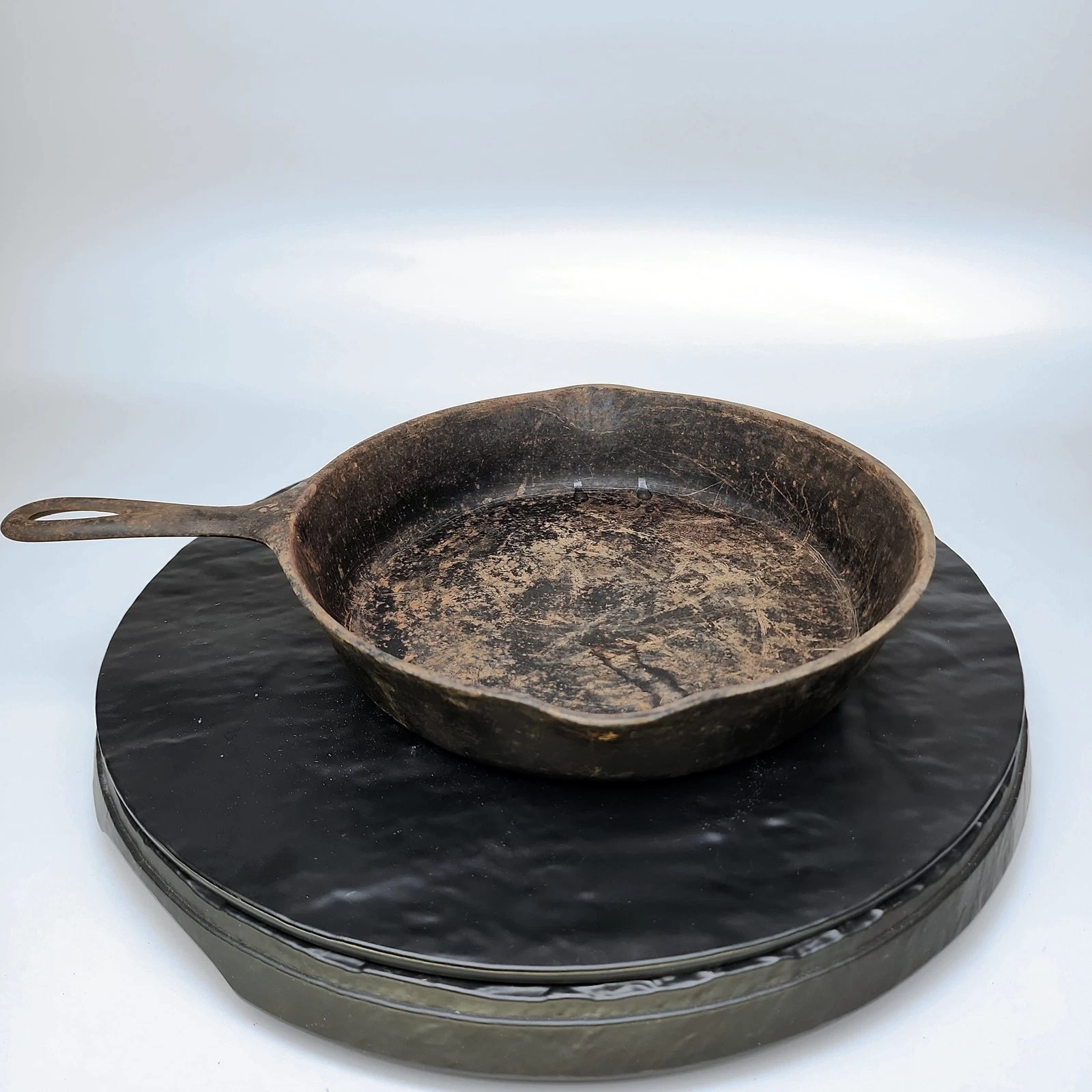 Wagner Ware Sidney O Cast Iron Skillet #8 1058C Vintage Antique Frying Pan🍳