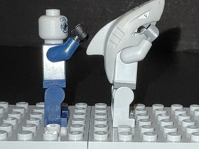 LEGO Minifigure Lot: Manta atl003+ Shark Warrior atl004 8077 8073 Atlantis (b3)