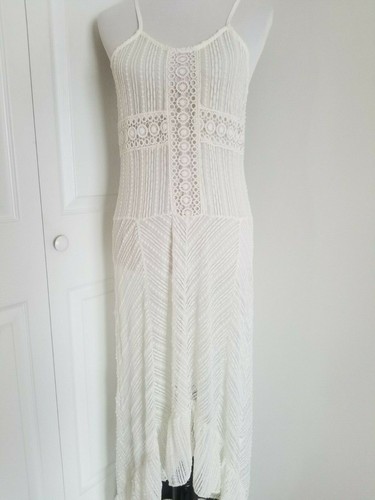 SOLITAIRE SWIM SIZE M Swimsuit Cover Up 