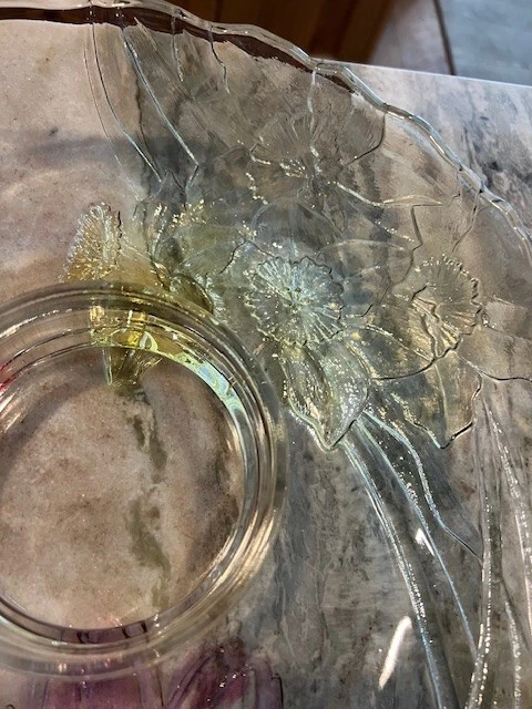 Bandeja para servir astillas y inmersiones vintage de cristal decorado a mano con flor COLONY CRAFTS Foto 4 de 4