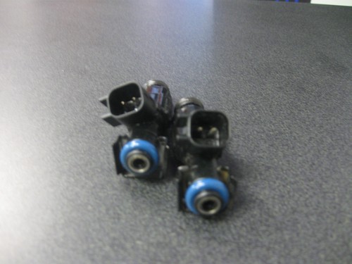 Mercruiser 885176 set of 2 Fuel injector assys BIN0260 - Picture 6 of 9