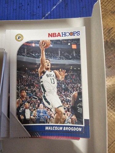 2019-20 Panini Hoops Basketball Hobby Box Used 123 Cards Not Complete - Picture 9 of 10