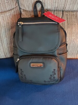 lululemon clear everywhere belt bag Lululemon Drops a Clear, Stadium-Ready Version of Its Iconic Belt Bag