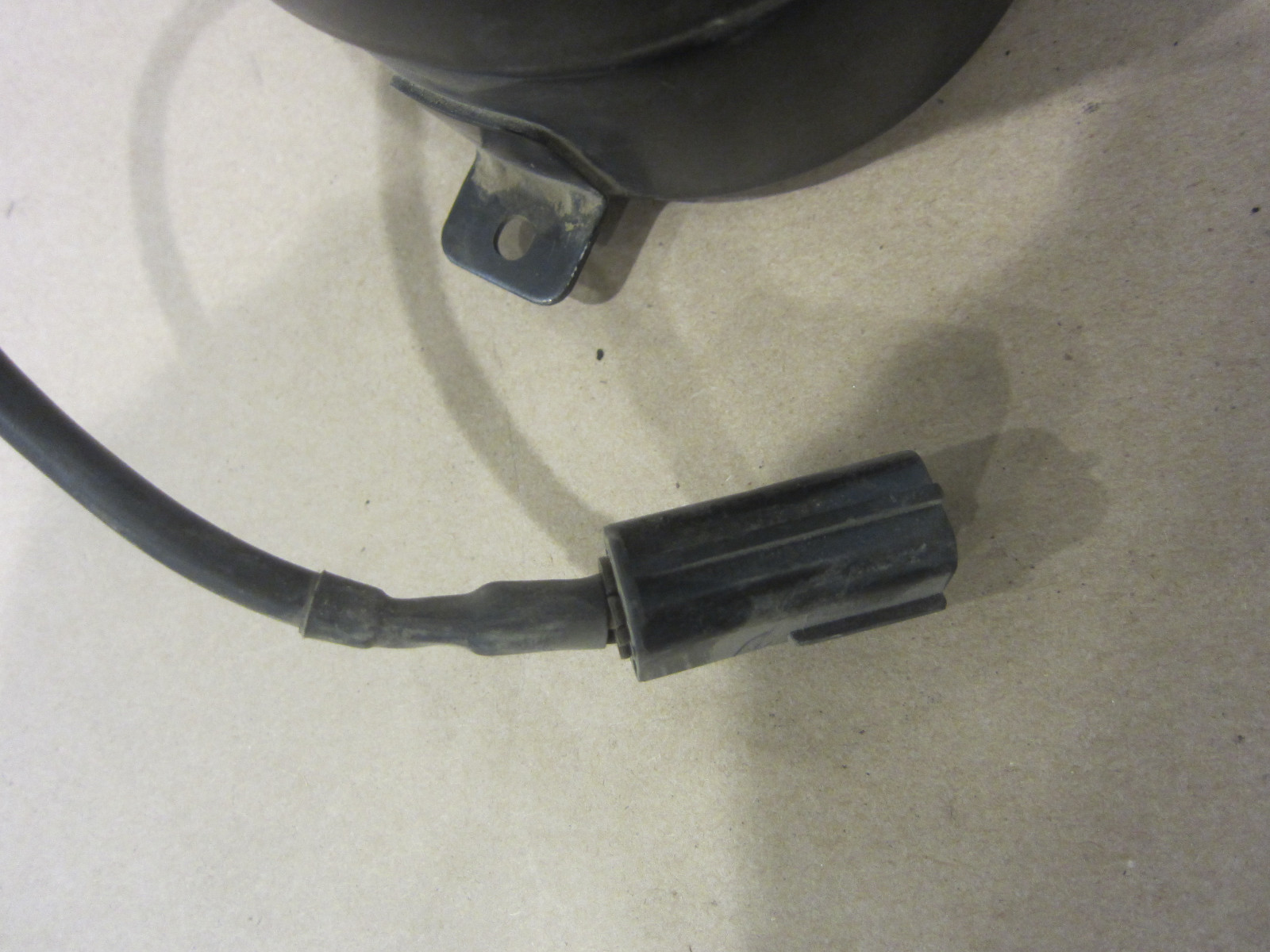 Ferrari 355 5.2 - Anti -Lift Sensor Without Bracket. - Part# 180096
