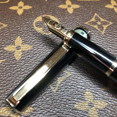 SAILOR Fine Nib Fountain Pen Black Made in Japan Slim Point Luxury Writing