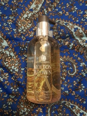 Molton Brown Orange and Bergamot Fine Liquid Hand Wash 10 oz.