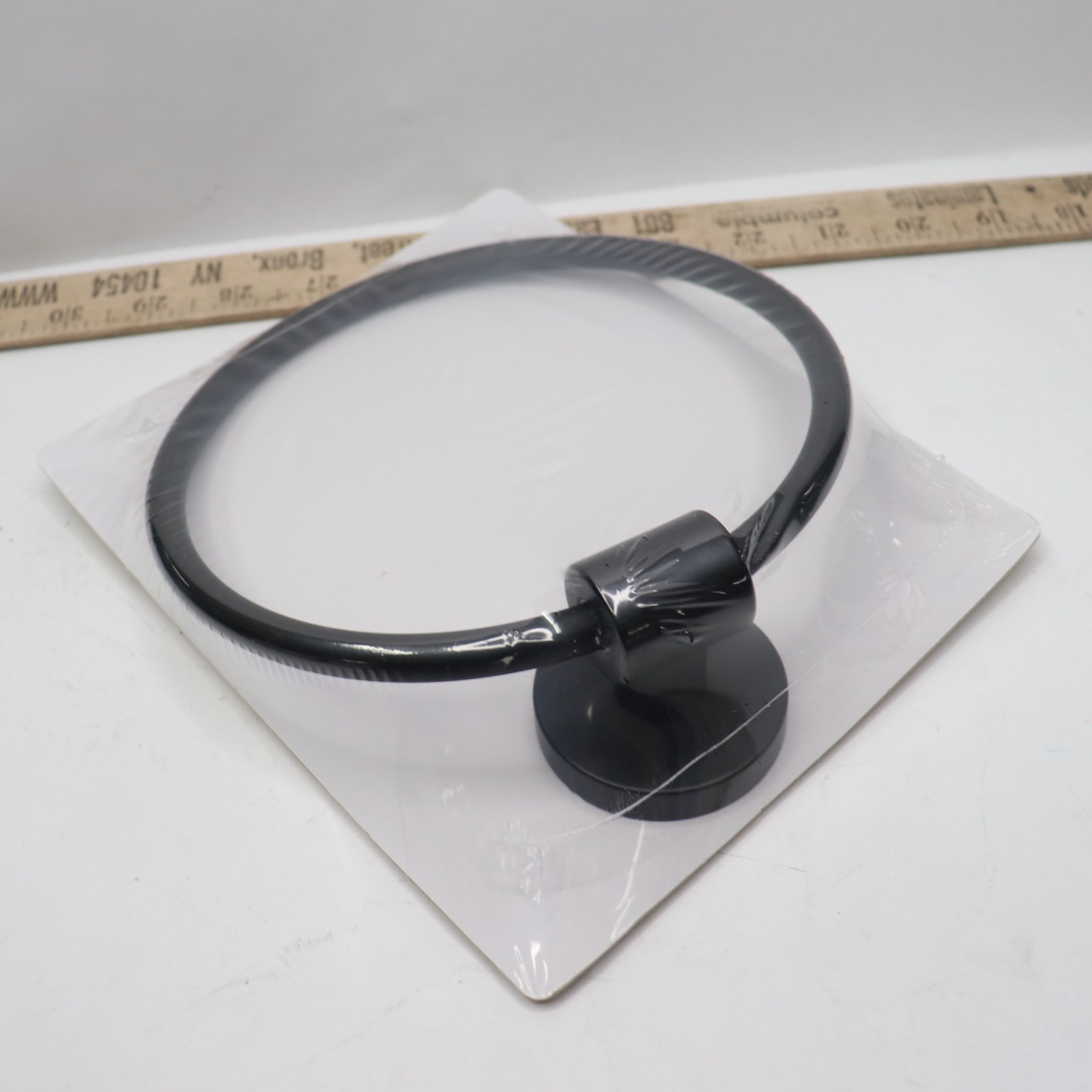 Ring In Matte Black