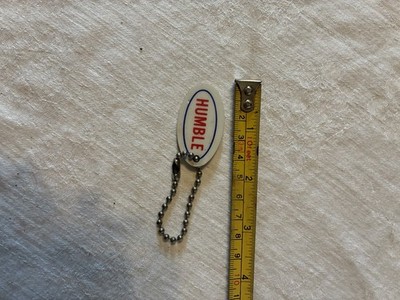 VINTAGE ADVERTISING KEYCHAIN HUMBLE OIL & REFINING COMPANY
