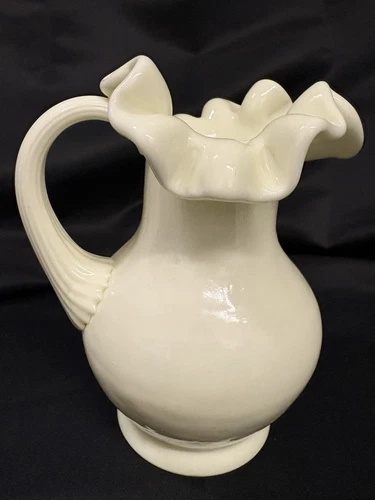 Vintage Lime Green Creamer Milk Glass Ruffled Rim 5.25”