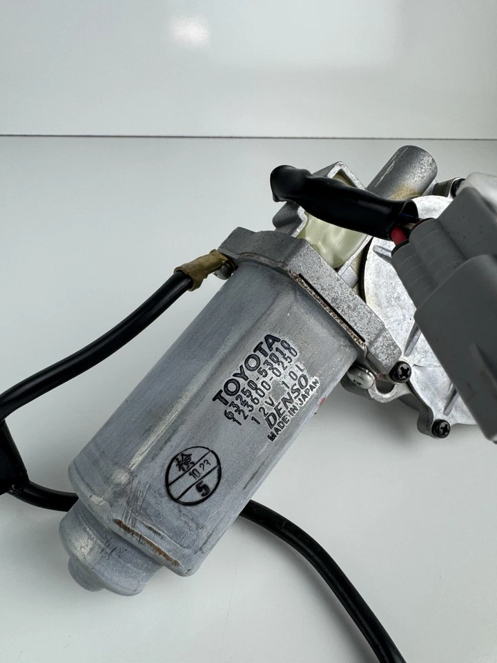 2010-2015 LEXUS IS250 IS350 CONVERTIBLE TOP MOTOR DRIVER LEFT REAR 476044-10040 - Image 2 of 4