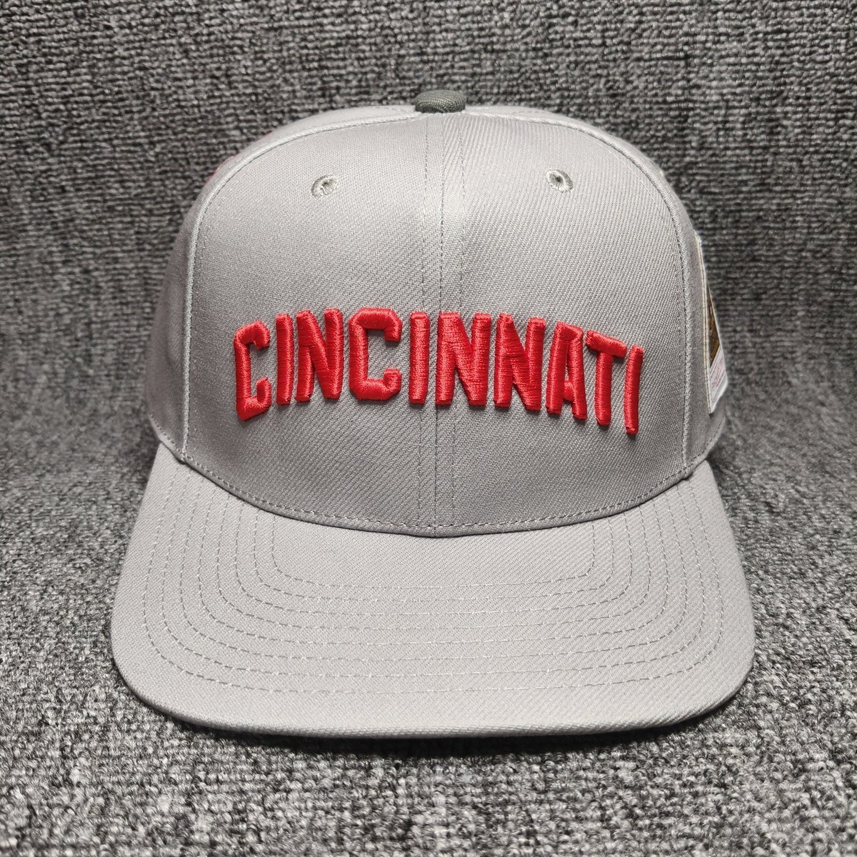 Mitchell & Ness Cincinnati Gray Snapback Cap Throwback Collection