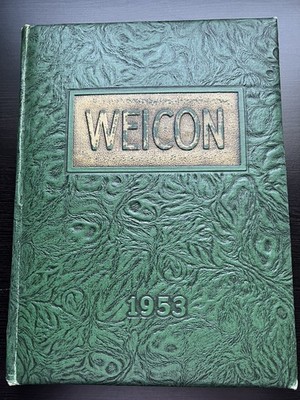 Weicon 1953 Yearbook Womelsdorf, Pa. Grades 12 to First. Clean no markings