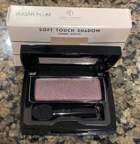 EYESHADOW Merle Norman Soft Touch Eye Shadow....Shade is SUGAR PLUM....NEW