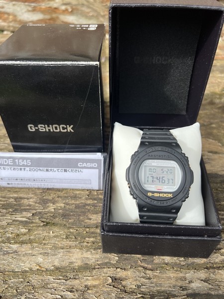 Reloj Casio G-shock DW-5700BE
