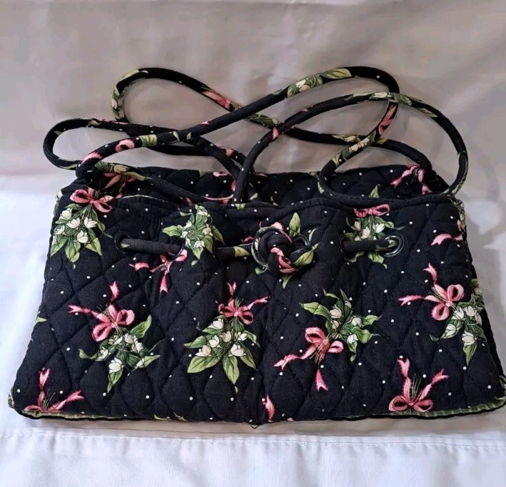 NICE VERA BRADLEY QUILTED OVER SHOULDER PULLSTRIN… - image 8