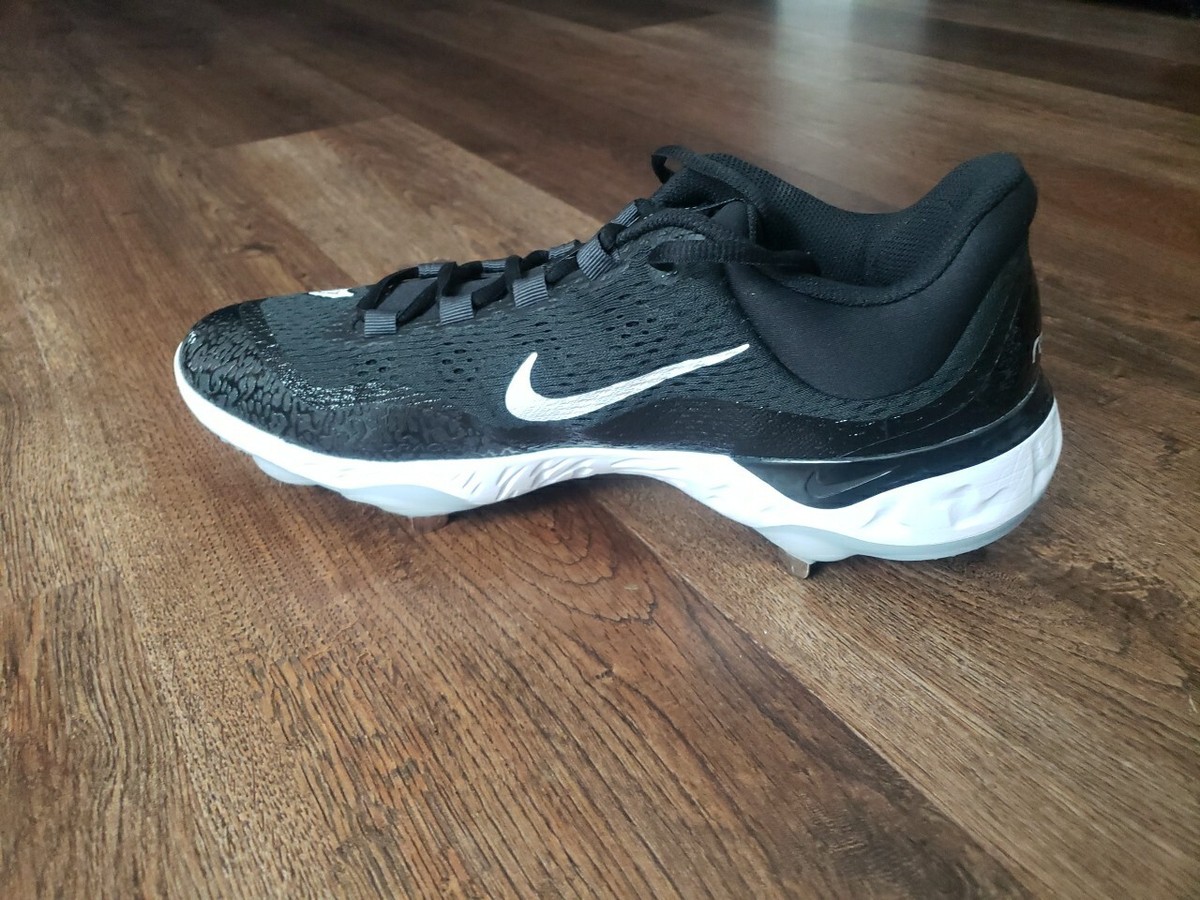 Size 13 Nike Alpha Huarache Elite 4 Low Triple Black White