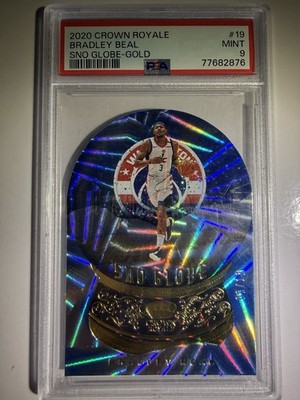 2020-21 Panini Crown Royale Basketball Sno Globe Gold #19 Bradley Beal #03/10