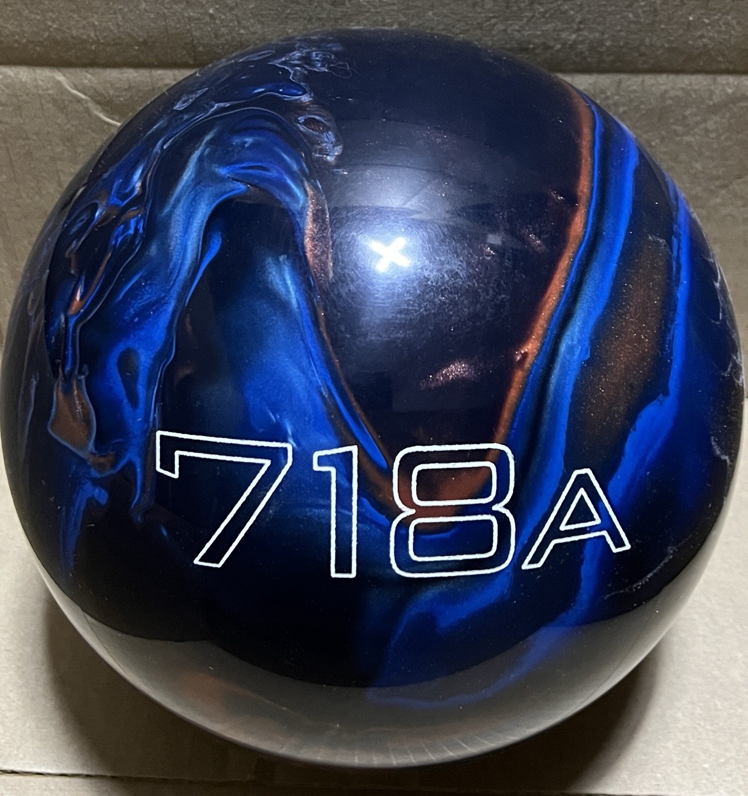 Track 718A 14 lb Bowling Ball Undrilled New in Box