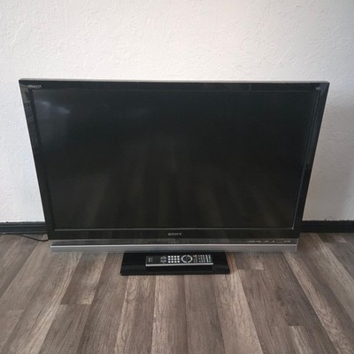 Sony XBR 40'' TV 1080p KDL-40XBR6 (2008)