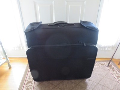 BRIGGS AND RILEY U378-4 Rolling Wardrobe Black Ballistic Nylon EUC!