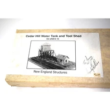 New England Structures Train Kit NES 15 Cedar Hill Water Tank & Tool Shed