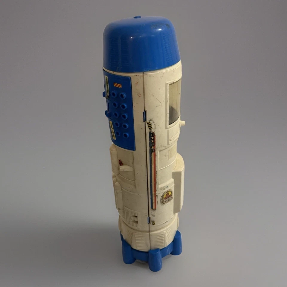 1975 Kenner Six Million Dollar Man Bionic Transport & Repair Station Incomplete - Image 4 of 4