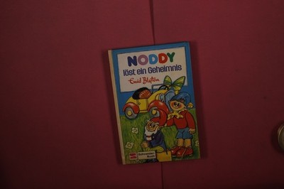 397326 Enid Blyton NODDY LÖST EIN GEHEIMNIS Schneider-Buch HC