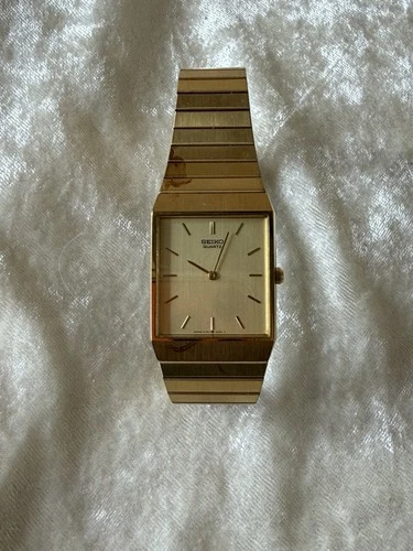 Vintage Gold Tone Metal Bracelet  Seiko Quartz Wristwatch